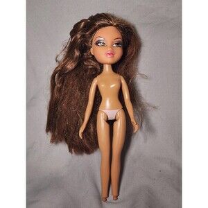 Bratz Yasmin Chic & Co Boutique Doll 2012 MGA Nude Doll Only